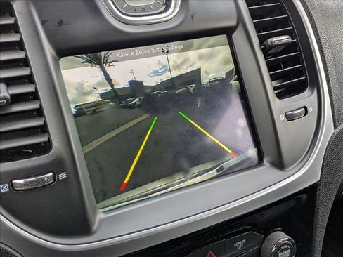 Used 2018 Chrysler 300 S w/ 300S Premium Group image 13