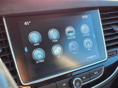 Used 2020 Buick Encore Preferred image 24