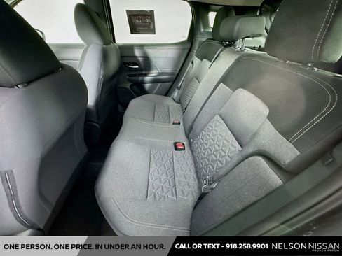 Certified 2025 Nissan Kicks SV AWD/4WD image 21