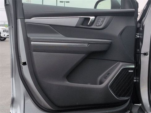 New 2026 Buick Enclave Preferred w/ Power Package image 20