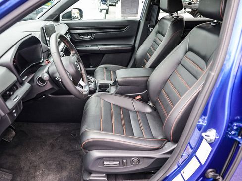 Used 2025 Honda CR-V Sport-L image 11