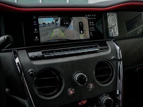 New 2026 Rolls-Royce Cullinan image 28