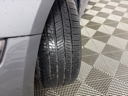 Used 2022 Ford Mustang Premium image 10