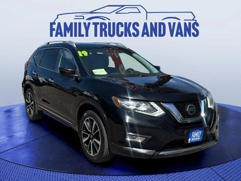 Used 2019 Nissan Rogue SL w/ Premium Package AWD/4WD image 7