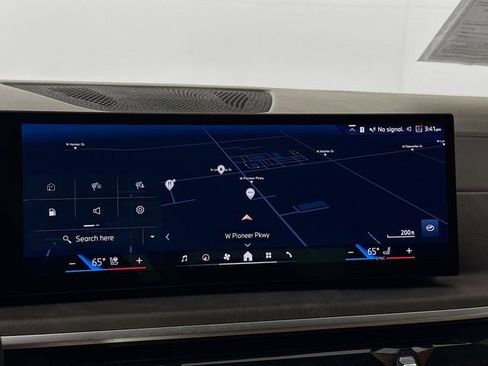 Used 2024 BMW X5 sDrive40i w/ M Sport Package image 13