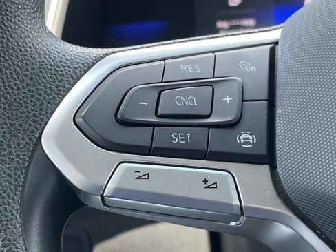 Used 2023 Volkswagen Tiguan S FWD image 31