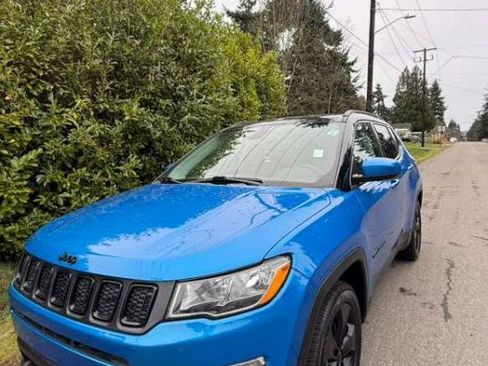 Used 2021 Jeep Compass Latitude w/ Sun and Sound Group FWD image 4