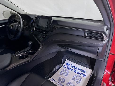 Used 2023 Toyota Camry SE w/ Convenience Package image 27