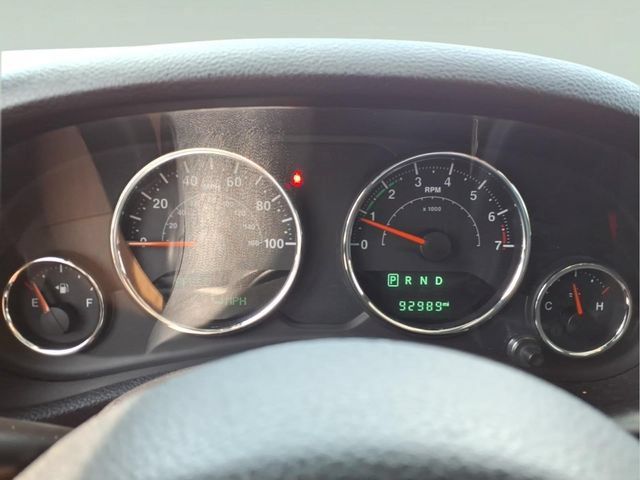 Used 2017 Jeep Wrangler Unlimited Sahara AWD/4WD image 19