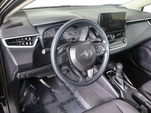 Used 2024 Toyota Corolla LE image 23