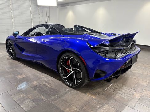 New 2025 McLaren 750S Spider image 4