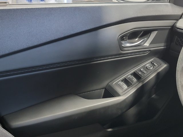 Certified 2024 Honda Accord EX image 23