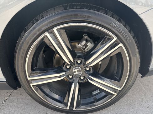 Used 2024 Honda Accord Sport image 29