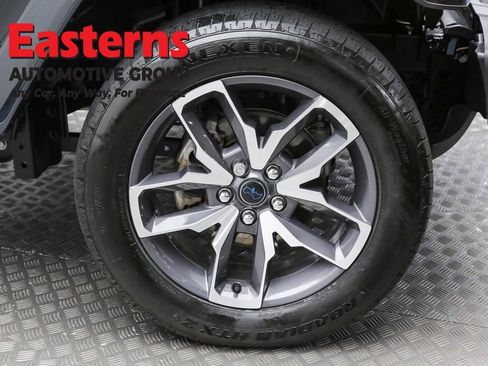 Used 2024 Jeep Wrangler Unlimited AWD/4WD image 34