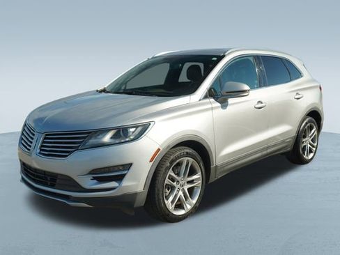 Used 2016 Lincoln MKC Reserve image 3