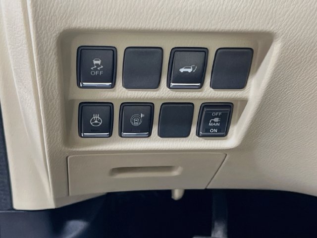 Used 2020 INFINITI QX60 Luxe w/ Sensory Package AWD/4WD image 10