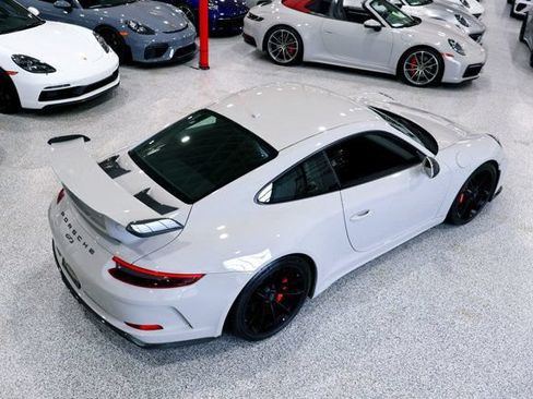 Used 2018 Porsche 911 GT3 w/ Sport Chrono Package RWD image 6