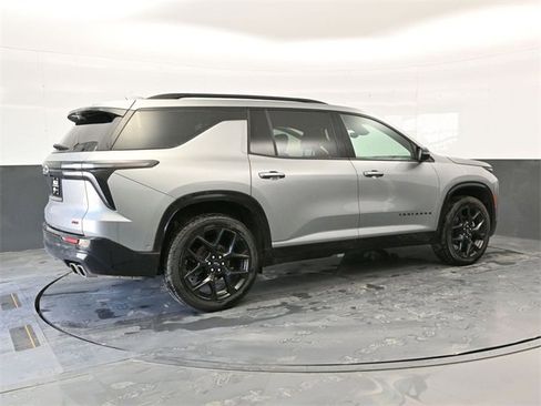 Used 2024 Chevrolet Traverse RS w/ LPO, Floor Liner Package image 7