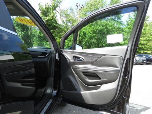 Used 2019 Buick Encore Sport Touring w/ Safety Package AWD/4WD image 12