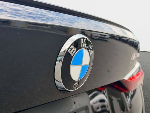 Used 2024 BMW M440i Coupe w/ Premium Package RWD image 21