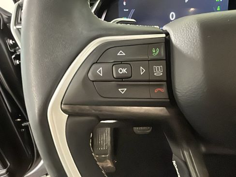 Used 2023 Jeep Grand Cherokee 4WD 4xe image 17