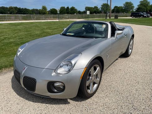 Used 2007 Pontiac Solstice GXP w/ Premium Package RWD image 43