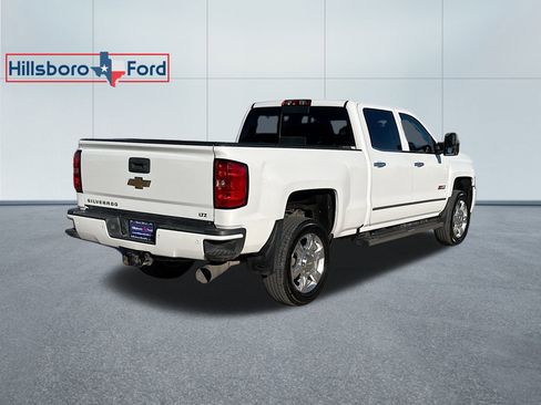 Used 2019 Chevrolet Silverado 2500 LTZ w/ Duramax Plus Package image 8