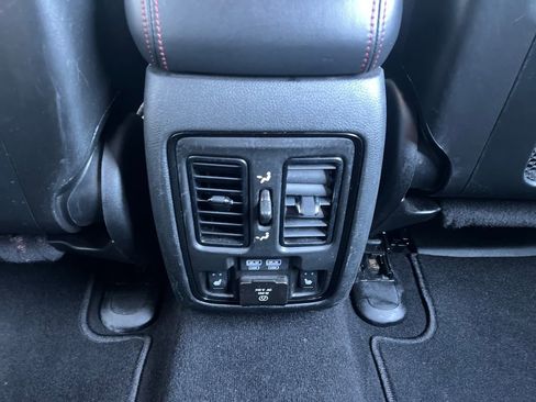 Used 2024 Dodge Durango R/T AWD/4WD image 33