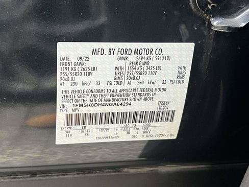 Used 2022 Ford Explorer XLT w/ Equipment Group 202A image 18