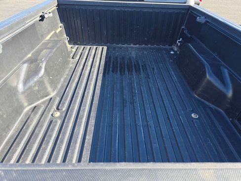 Used 2019 Toyota Tacoma TRD Off-Road image 9