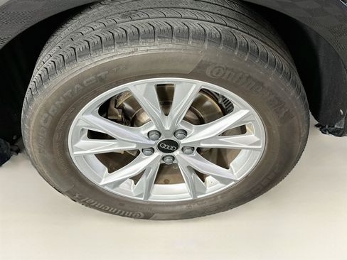 Used 2024 Audi Q3 2.0T Premium AWD/4WD image 11