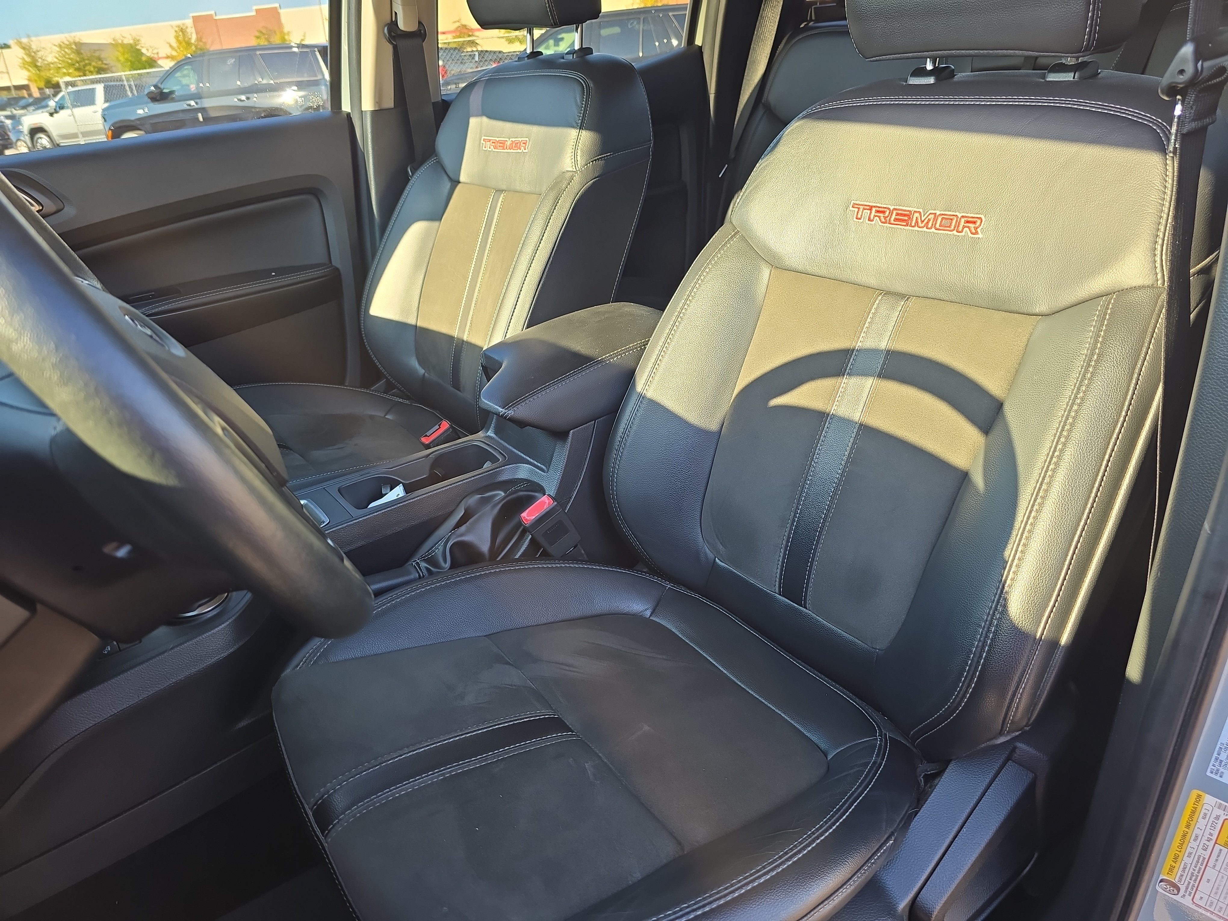 Used 2022 Ford Ranger Lariat w/ Tremor Off-Road Package AWD/4WD image 14