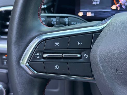 Used 2025 Chevrolet Suburban RST RWD image 25