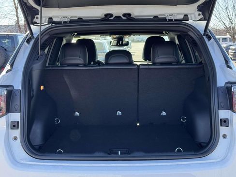 New 2026 Jeep Compass Latitude AWD/4WD image 30