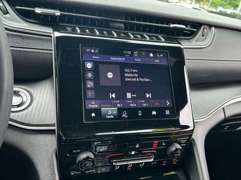 Certified 2024 Jeep Grand Cherokee Altitude image 50