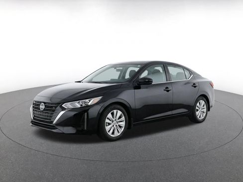 Used 2025 Nissan Sentra S FWD image 3