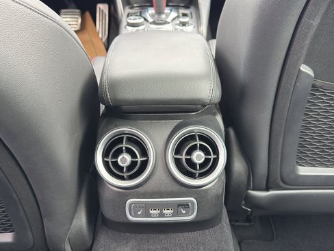 Used 2024 Alfa Romeo Giulia AWD image 43