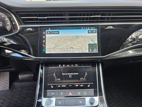 Used 2022 Audi Q7 3.0T Premium w/ Convenience Package image 23