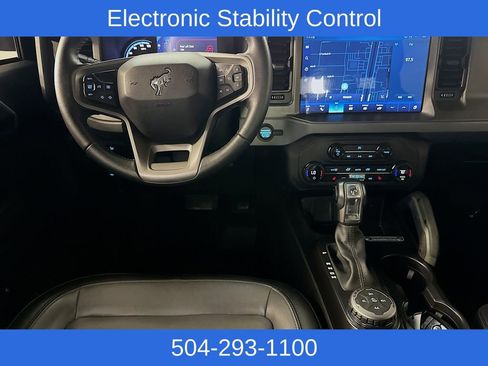 Used 2024 Ford Bronco Everglades image 22
