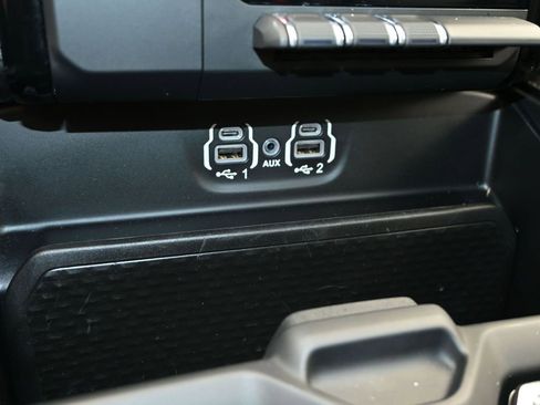 Used 2024 RAM 1500 Limited image 21