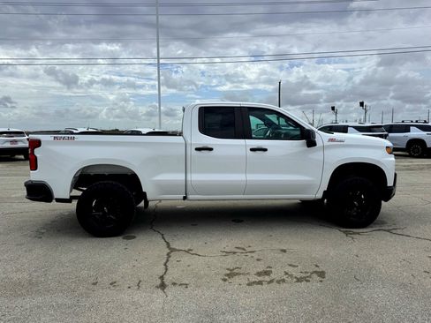 Used 2019 Chevrolet Silverado 1500 Custom Trail Boss w/ Custom Convenience Package image 5