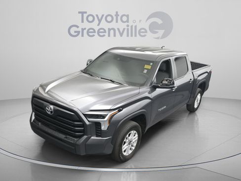 Used 2025 Toyota Tundra SR5 AWD/4WD image 26