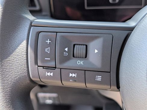 New 2026 Nissan Kicks SV image 18