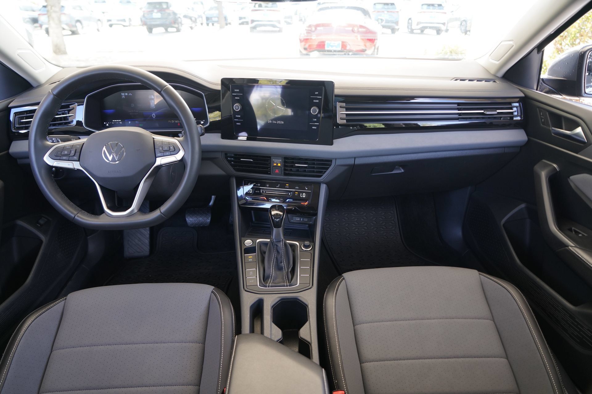 Certified 2026 Volkswagen Jetta SE FWD image 25