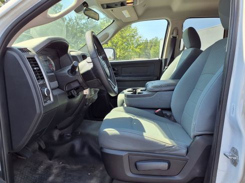 Used 2017 RAM 1500 Tradesman w/ Popular Equipment Group RWD image 6