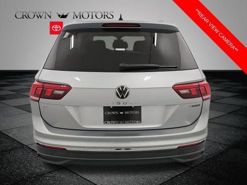 Used 2022 Volkswagen Tiguan SE image 5