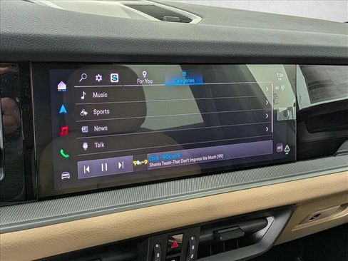 New 2026 Porsche Cayenne image 17