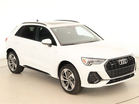 New 2025 Audi Q3 2.0T Premium image 31