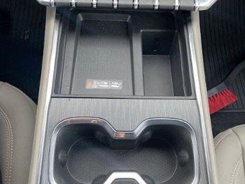 New 2026 GMC Acadia Elevation w/ Elevation Premium Package image 24