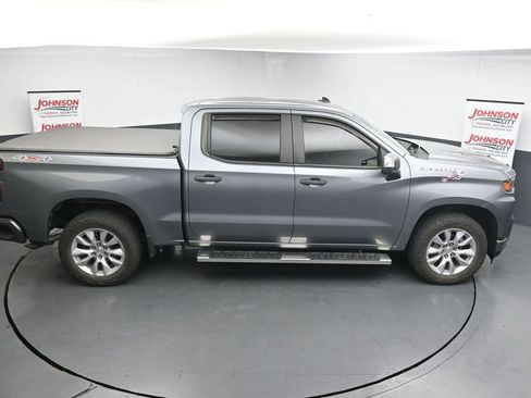 Used 2021 Chevrolet Silverado 1500 Custom AWD/4WD image 17